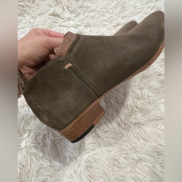 Alberto Fermani Serafina Suede Pointed Toe Booties - Size 38 US 7.5 - Picture 10 of 11